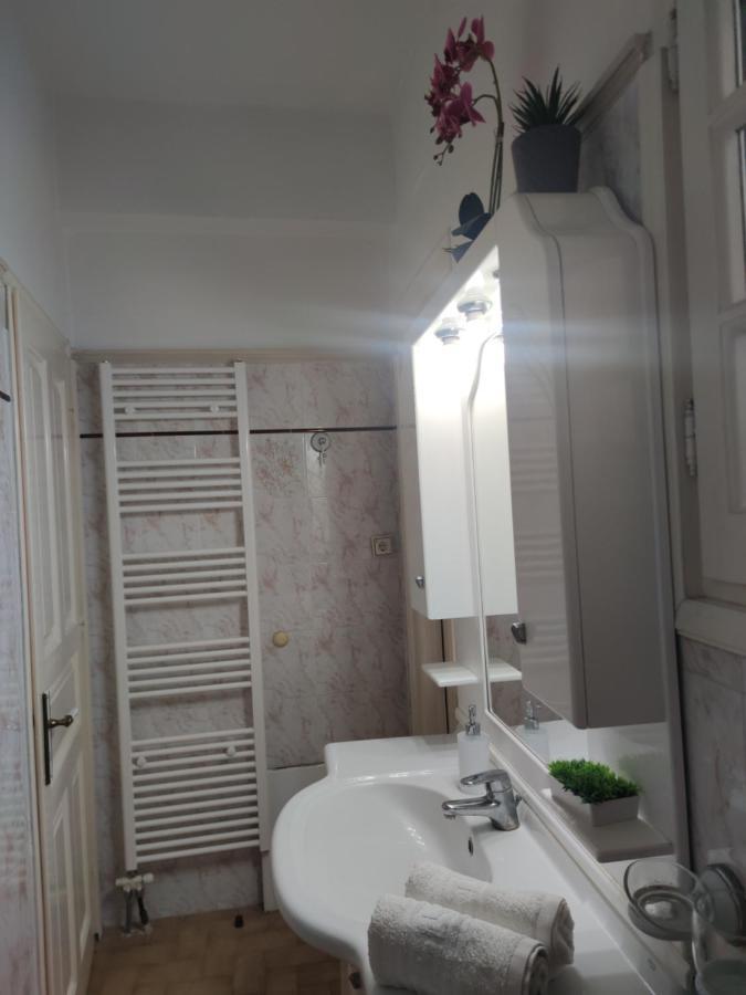 Marios Apartment Lakones Luaran gambar